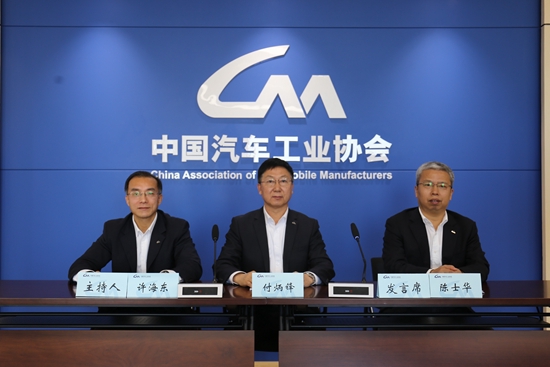10月汽車產(chǎn)銷降幅收窄 銷量正增長何時(shí)來?