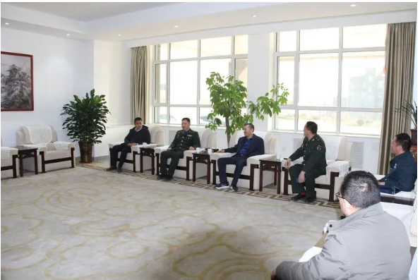 諸城市人武部政委孫卓立到美晨工業(yè)集團(tuán)調(diào)研指導(dǎo)工作